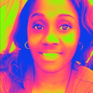 Meet your Posher, Latorya